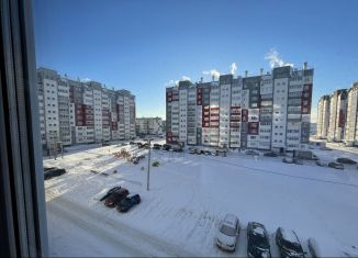 Продается 2-комнатная квартира, 66 м2, Челябинская область, улица 9 Мая, 25