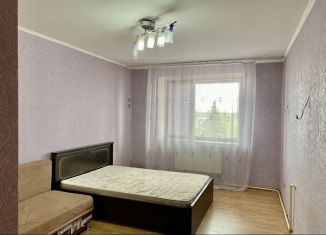 Аренда двухкомнатной квартиры, 54 м2, Елабуга, улица Тугарова, 8А