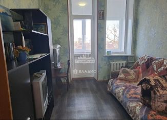 Продается двухкомнатная квартира, 67.1 м2, Керчь, улица Ульяновых, 3