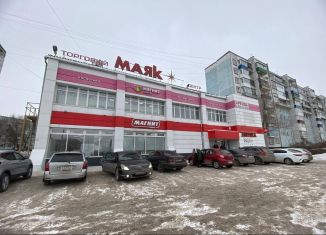 Продается торговая площадь, 2192 м2, Белово, 3-й микрорайон, 16А