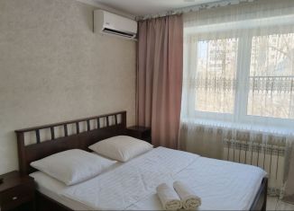 Сдам в аренду двухкомнатную квартиру, 56 м2, Хабаровск, улица Калинина, 123