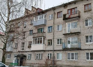 Продам двухкомнатную квартиру, 45.5 м2, Ленинградская область, Сосновая улица, 11