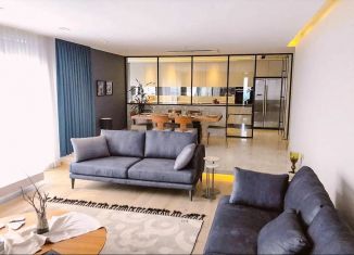 Продается 3-комнатная квартира, 91 м2, Тюмень, улица Павла Никольского, 6, ЖК Акватория