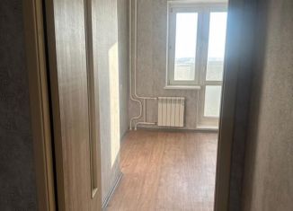 Продается 1-ком. квартира, 52 м2, Омск, улица Леонида Маслова, 5