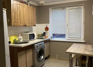 Сдам двухкомнатную квартиру, 32 м2, Мытищи, 1-я Вокзальная улица, 18А