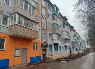 Продажа 3-комнатной квартиры, 56 м2, Тульская область, квартал 50 лет Октября, 12