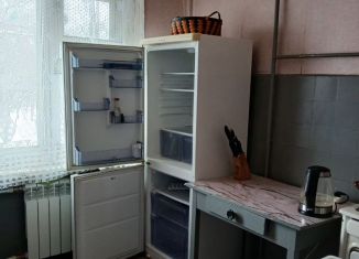 Аренда 3-ком. квартиры, 59 м2, Бийск, улица Разина, 96