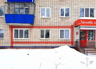 Продаю двухкомнатную квартиру, 442 м2, Лениногорск, Ленинградская улица, 39