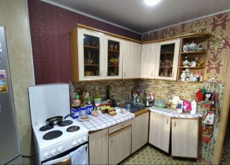 3-комнатная квартира на продажу, 64 м2, Минусинск, улица Кретова, 1