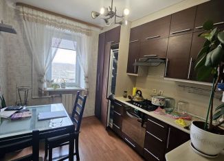 Продается 3-ком. квартира, 64 м2, Новочеркасск, улица Искра, 9А