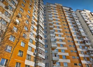 Продается 3-комнатная квартира, 83 м2, Москва, Лукинская улица, 1, район Ново-Переделкино