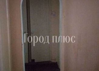 Продаю 3-ком. квартиру, 64 м2, Красноярск, Кировский район, улица Кутузова, 94