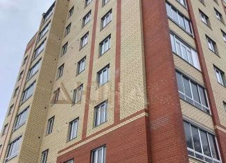 Продаю 3-ком. квартиру, 82 м2, Кострома, 7-я Рабочая улица, 36, Фабричный район