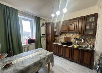 Продажа 2-комнатной квартиры, 70 м2, Карачаево-Черкесия, улица Богатырёва, 47