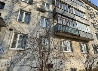 Сдается 3-комнатная квартира, 58.8 м2, Дзержинский, улица Строителей, 1