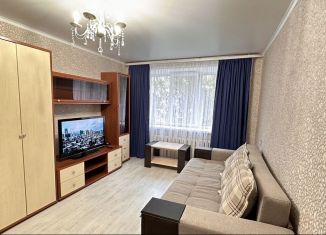 Сдам 3-ком. квартиру, 64 м2, Оренбург, улица Орлова, 5