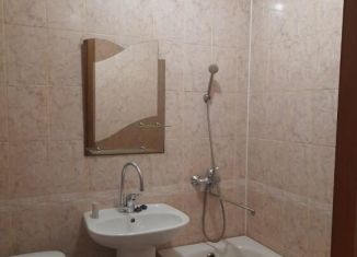 Продается 5-ком. квартира, 32 м2, Батайск, улица Гайдара, 7