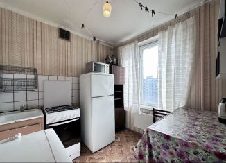 Сдача в аренду 2-ком. квартиры, 45 м2, Москва, Вешняковская улица, 27к2, метро Юго-Восточная