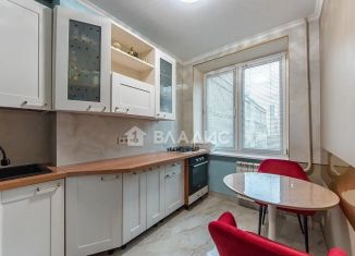 Продам 2-комнатную квартиру, 50 м2, Москва, метро Кунцевская, Полоцкая улица, 16