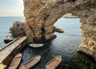 Продажа земельного участка, 9 сот., посёлок городского типа Черноморское, площадь Ленина