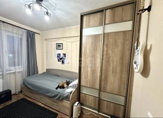 Продается 4-ком. квартира, 60 м2, Омск, улица Путилова, 6