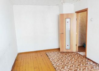 Продажа 1-комнатной квартиры, 30 м2, Карпинск, улица Некрасова, 83