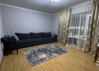 Сдача в аренду 2-ком. квартиры, 67 м2, Елец, улица Орджоникидзе, 6