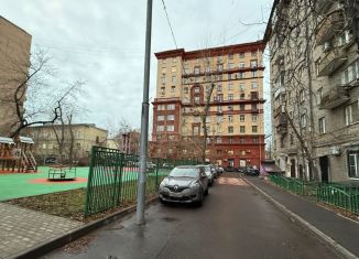 Продается квартира студия, 17.4 м2, Москва, Космодамианская набережная, 4/22А, метро Третьяковская