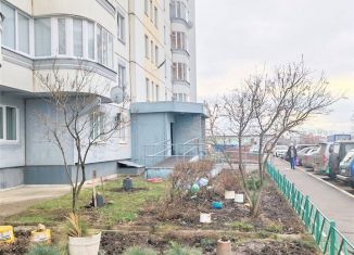 Однокомнатная квартира на продажу, 35.8 м2, Курск, проспект Вячеслава Клыкова