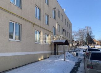 Продаю двухкомнатную квартиру, 46 м2, Октябрьск, улица 3 Октября, 97к1