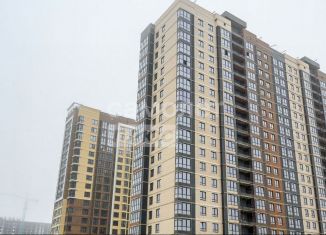 Продам 3-ком. квартиру, 83.7 м2, Астрахань, улица Ахшарумова, 25, ЖК Центральный