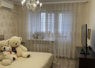 Продам 3-ком. квартиру, 60 м2, Самара, Солнечная улица, 1