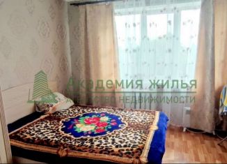 Продаю 3-ком. квартиру, 60 м2, поселок имени Карла Маркса, улица Мира, 5