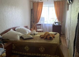 Продается 3-ком. квартира, 63 м2, Азов, улица Кондаурова, 40