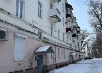 Продам 2-ком. квартиру, 56 м2, Воронежская область, Третьяковская улица, 35