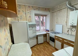 Двухкомнатная квартира в аренду, 45 м2, Таганрог, улица Фрунзе, 45-1