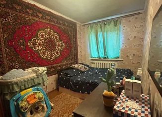 Продам 3-ком. квартиру, 55 м2, Солнечногорск, улица Баранова, 52