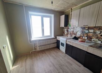 Продам 1-ком. квартиру, 33 м2, Озёры, улица Ленина, 21