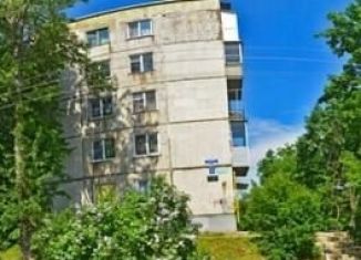 Сдается в аренду 1-комнатная квартира, 31 м2, Новгородская область, улица Карла Маркса, 6