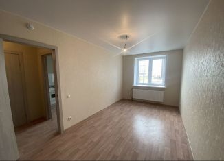 Продается 1-ком. квартира, 28 м2, Энгельс, Волжский проспект, 61