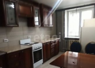 Продам 1-комнатную квартиру, 46 м2, Ставрополь, улица Доваторцев, 35/2