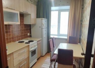 Аренда 2-комнатной квартиры, 50 м2, Красноярский край, 8-й микрорайон, 18А