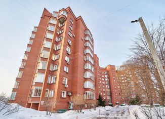 Продам четырехкомнатную квартиру, 175 м2, Пермь, улица Куйбышева, 97А