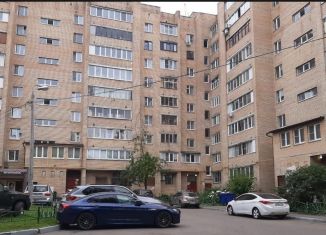 Продаю 3-ком. квартиру, 63 м2, Балашиха, Заречная улица, 9