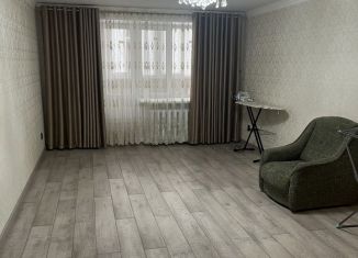 Продам 2-комнатную квартиру, 80 м2, Самара, проспект Карла Маркса, 245