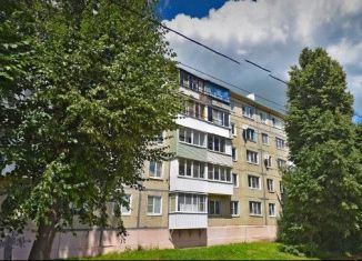 Продаю 2-ком. квартиру, 38.3 м2, Новомосковск, Донская улица, 4