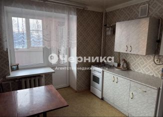 Сдаю 1-комнатную квартиру, 35 м2, Новошахтинск, улица Радио, 86