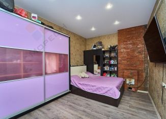 Продается 2-комнатная квартира, 43.7 м2, Краснодар, улица Фрунзе, 82, улица Фрунзе