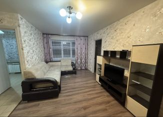 Сдаю трехкомнатную квартиру, 45 м2, Коломна, улица Шилова, 14