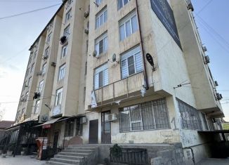 Продам торговую площадь, 87 м2, Махачкала, Шёлковая улица, 1, Кировский внутригородской район